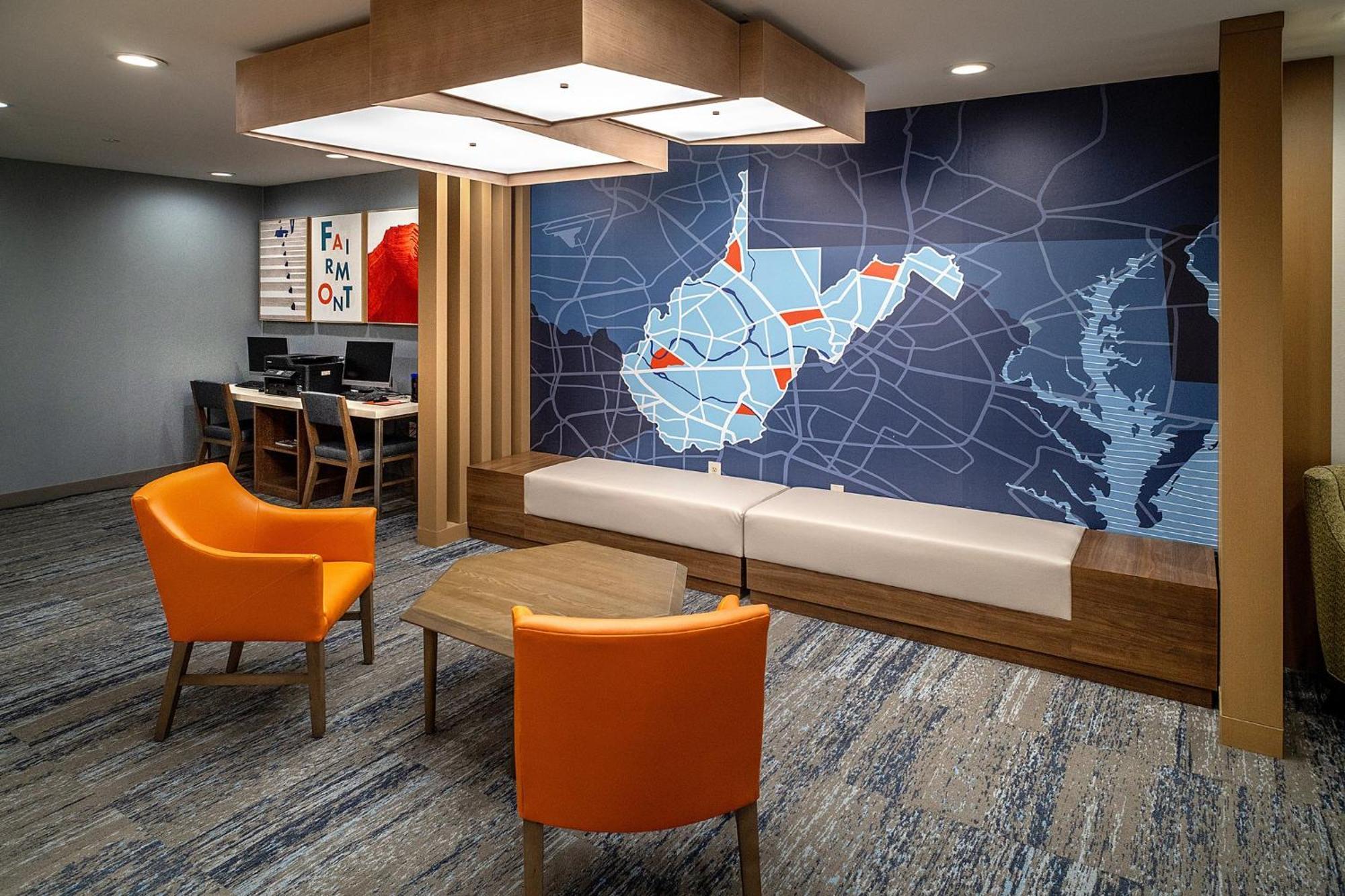 Holiday Inn Express & Suites Fairmont By Ihg Buitenkant foto
